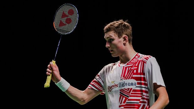 日本队鏖战法国队，安赛龙统治全场