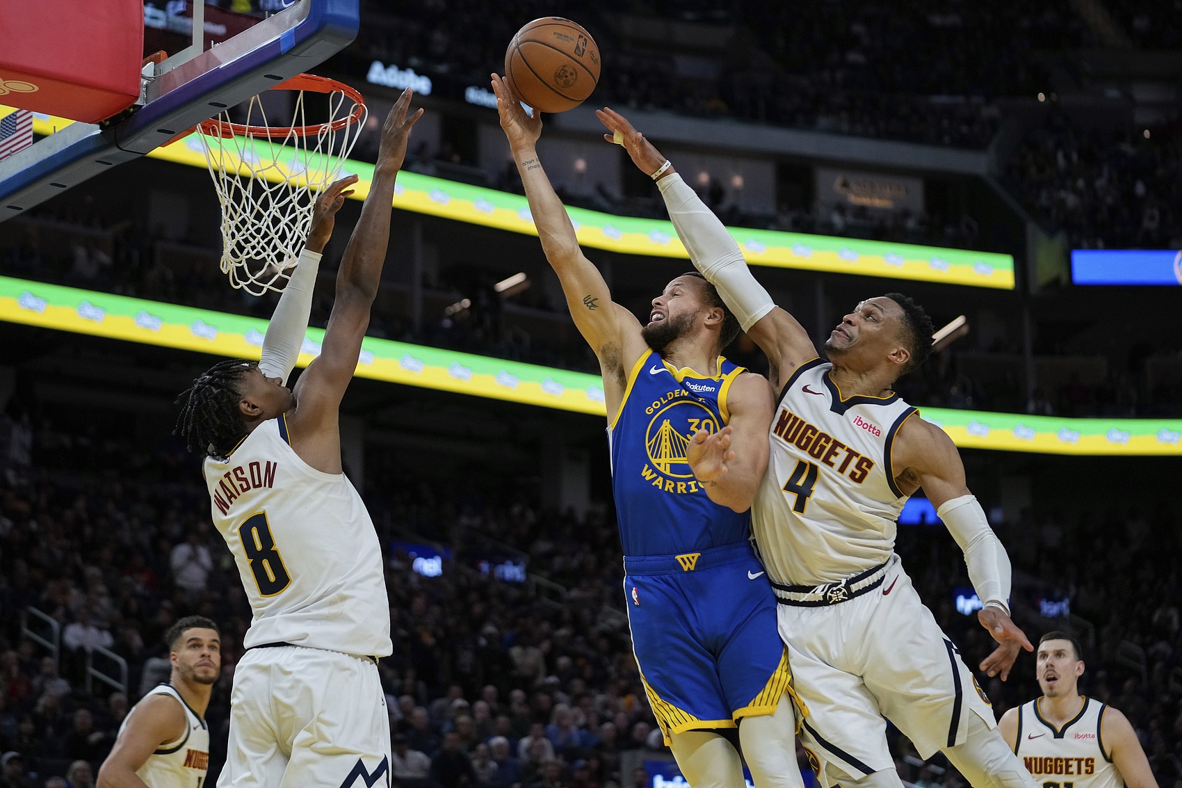 开云体育app-火箭翻盘猛龙，麦科勒姆扛起全队