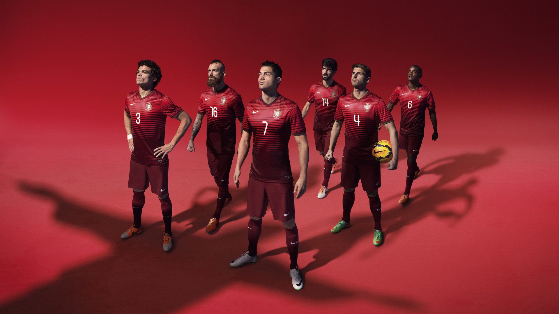 极速与攻防，F1新赛季与纽约德比的双重奏