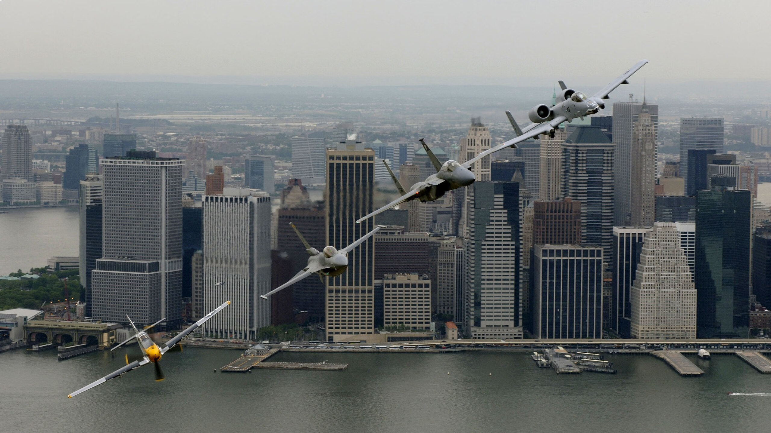 德甲巅峰之战，维尼修斯末节接管比赛，一夜定乾坤