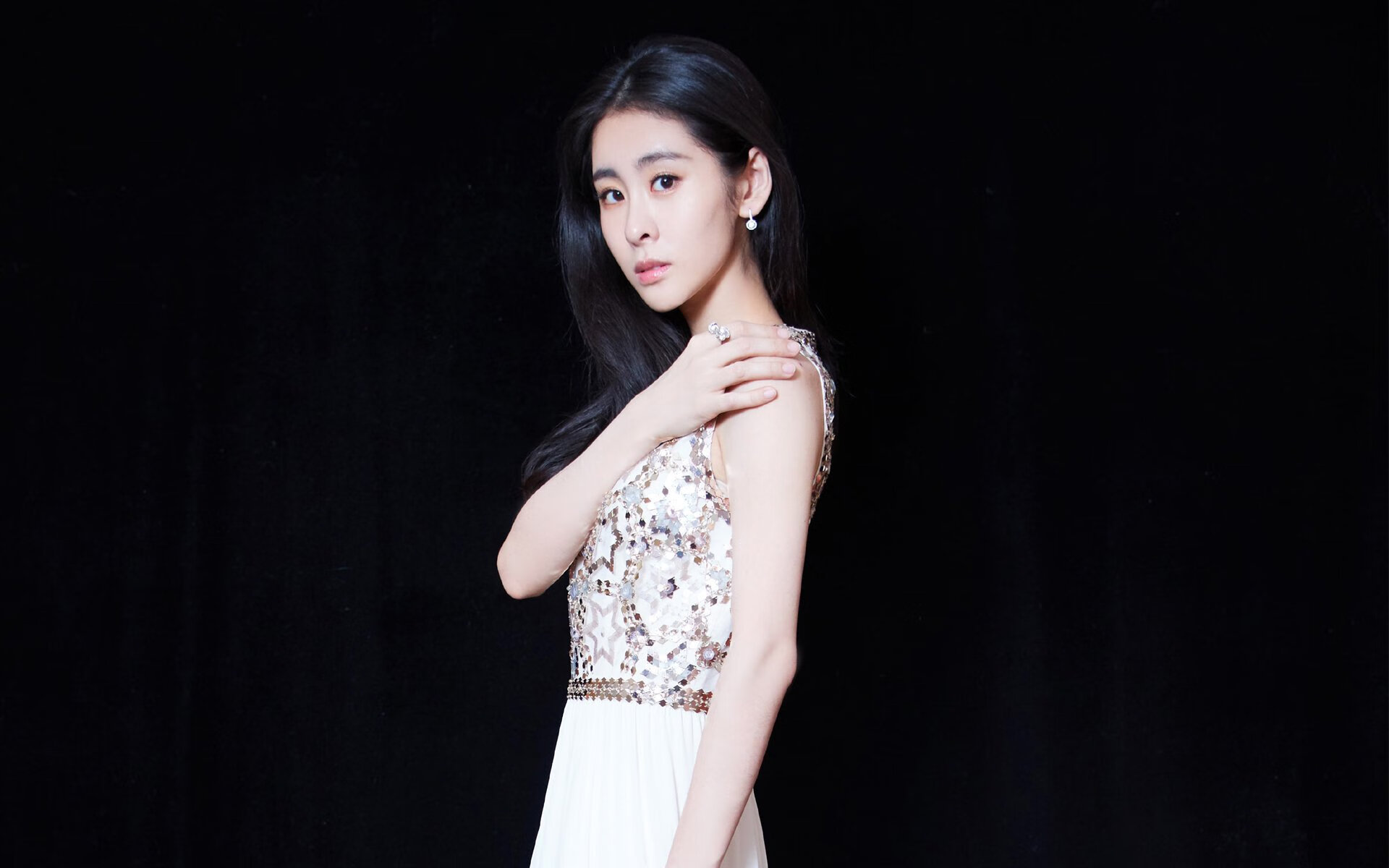 西甲国家德比惊天逆转!快船末节觉醒带走公牛