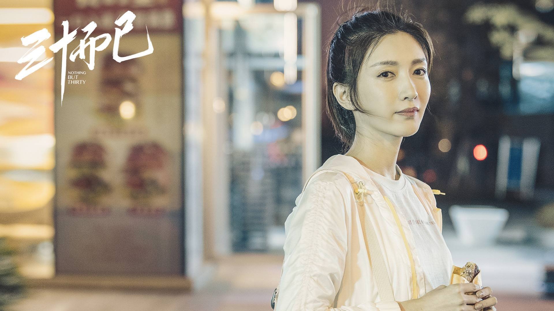 开云体育官网-篮球之夜的双重奏，上海队加时鏖战铸就经典，英格拉姆欧冠决赛主宰赛场